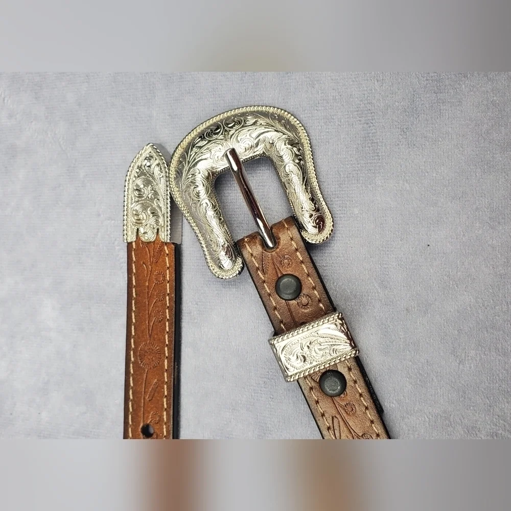 Western Cowgirl Brown Genuine‎ Bonded Leathet Women’s Belt Size XL